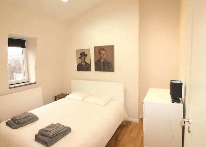 Apartamento Duplex De 3 En Plein Centre - 82/3a *